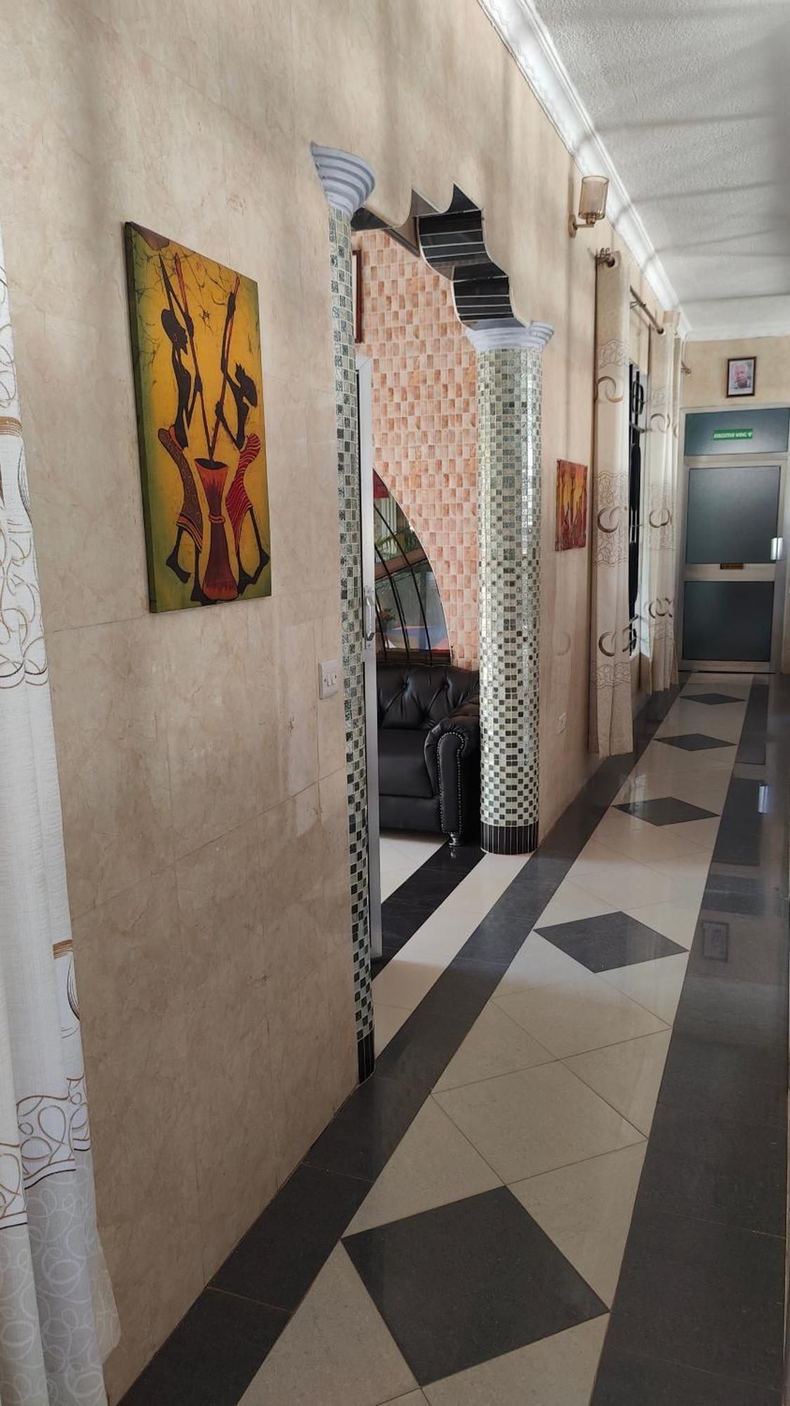 Dodoma Siesta Inn Bagian luar foto